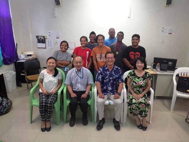 Ambassador Horie with Students at Kosrae High School