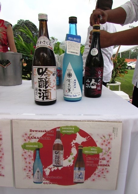 Japanese sake introduced at the reception