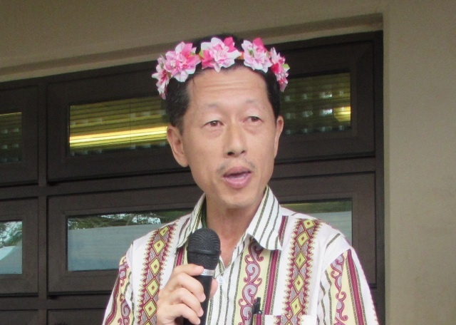 スピーチを行う東本参事官 Speech by Counselor Higashimoto