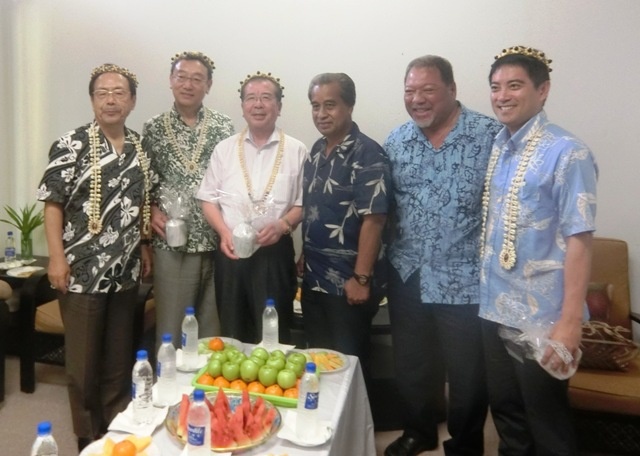 At the Courtesy Call at the National Congress    (From left) Mr. Ishii, Mr. Nagahama, Mr. Akaishi, Vice Speaker Martin, Sen. Urusemal and Mr. Tatsumi