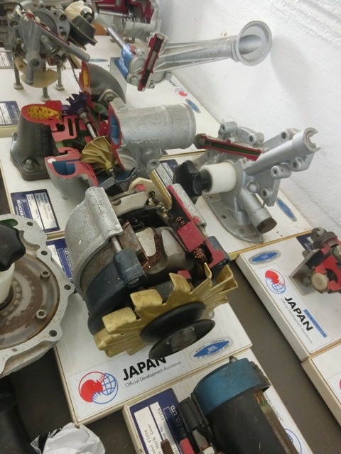 日本から供与された機材モデル