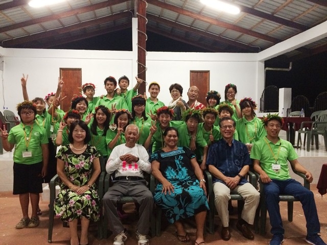 Farewell Party (Ambassador Horie, Mrs. Horie, Host family, and Students)