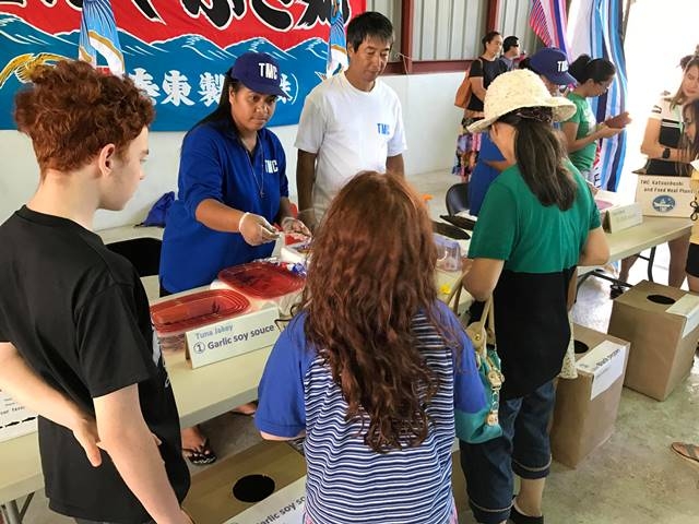 Tuna jerky booth by TMC (2)