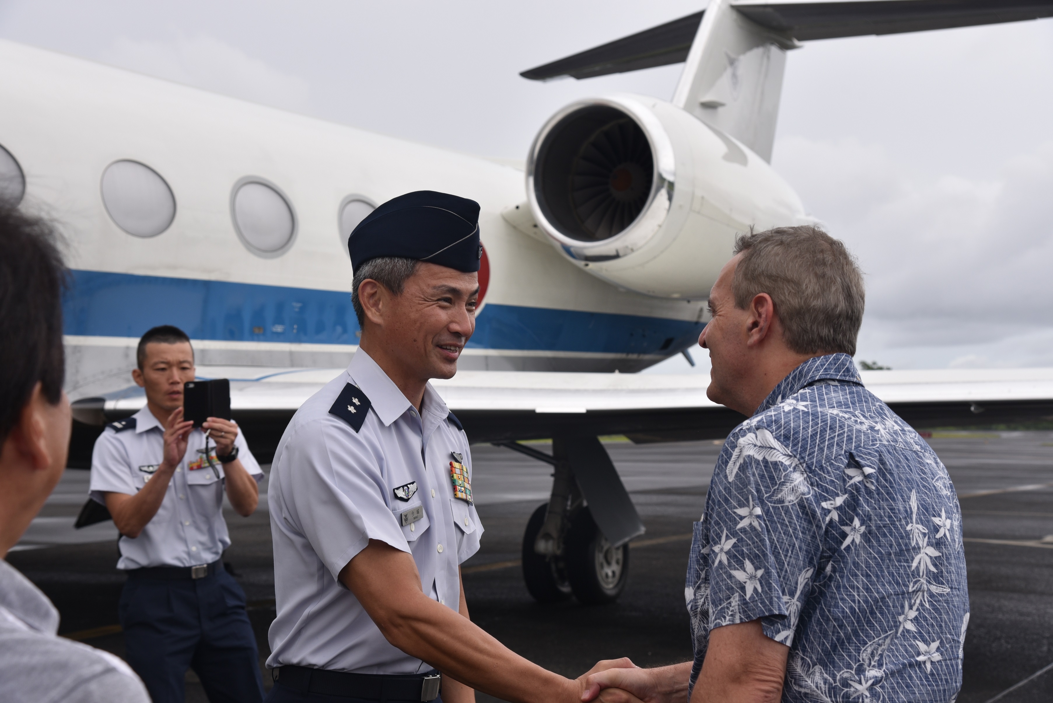 H.E. Mr. Robert Riley, Ambassador of the U.S. welcomed the Japan Self-Defense Forces