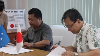 signing